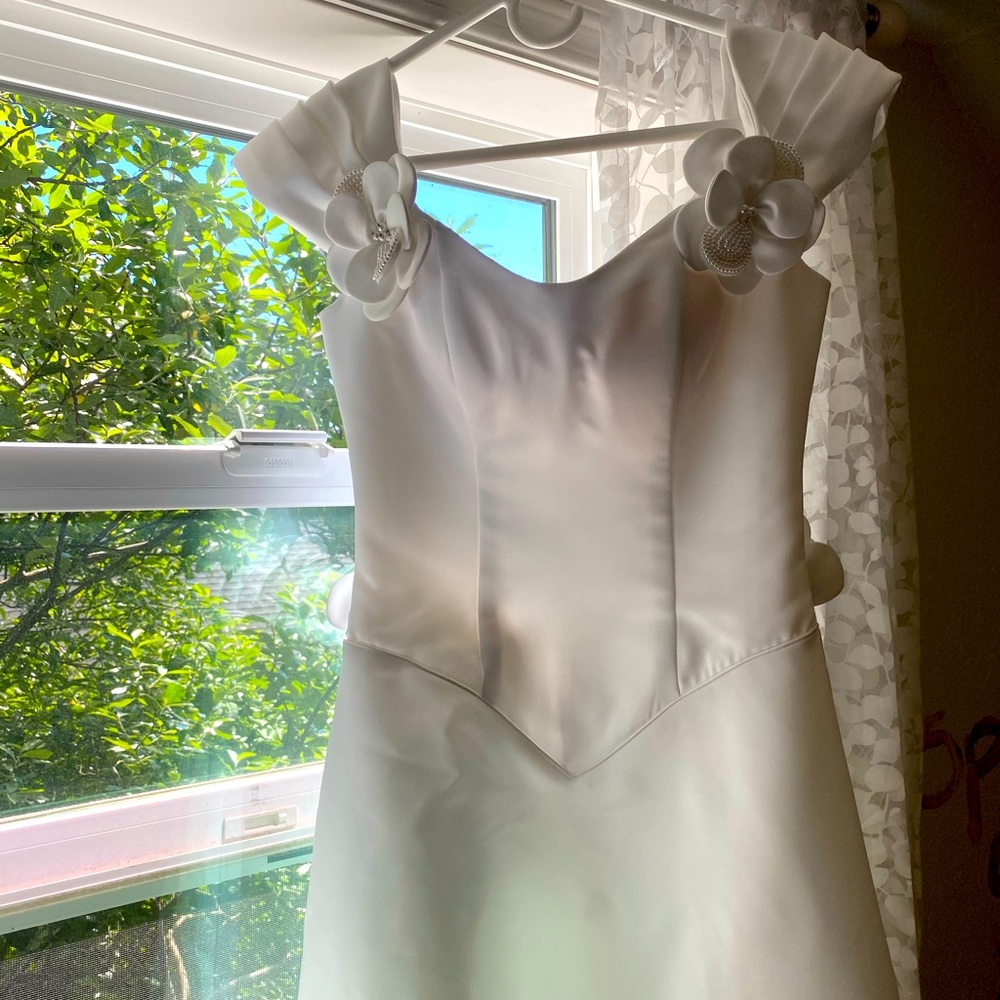 90’s wedding dress